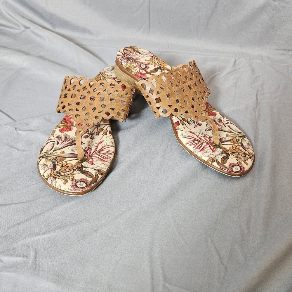 ICON Leather Floral Cutout Slide Sandals‎ Women's Size 7.5 Genuine Leather